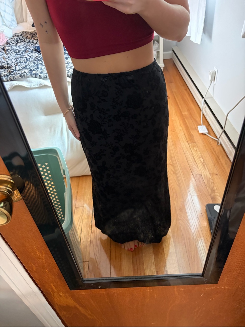 Black Floral Velvet Maxi Skirt - Women's Elegant Evening Skirt
